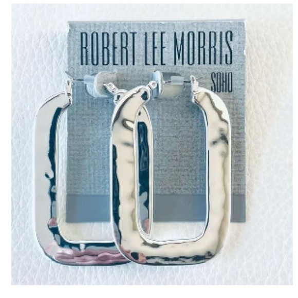 NWT Robert Lee Morris Soho Large Rectangle Hammered Silver Hoops earrings - Picture 5 of 5